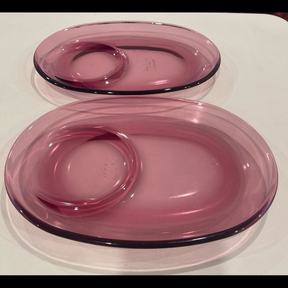 Visions Corning Ware Cranberry Snack Sandwich Plate H-811 USA